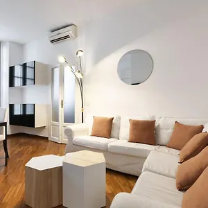 Charming San Babila Apt. , Milan Italy